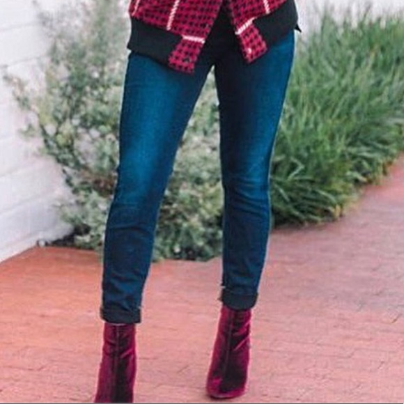 Hasbeens Merlot Velvet Sparkle Buttons Boot - Picture 3 of 6